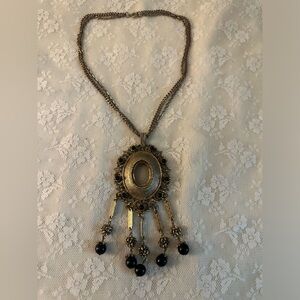 Vintage Gold Toned Necklace ⚠️ Missing the Cabochon read below